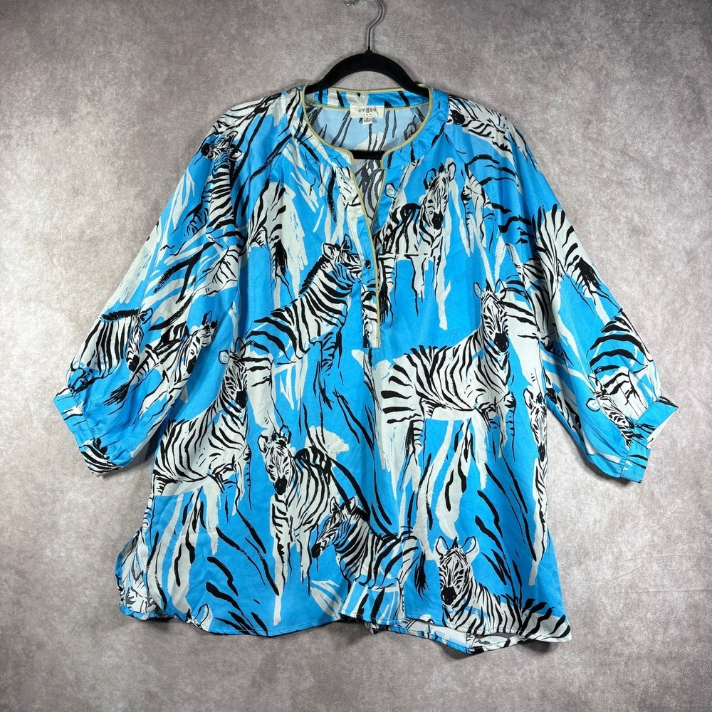 Umgee Top Womens Medium Blue White Zebra Print 3/4 Sleeves Casual V-Neck‎ Artsy